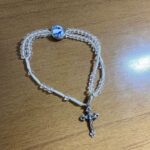 Terço pulseira cristal transparente Nossa Senhora das Graças